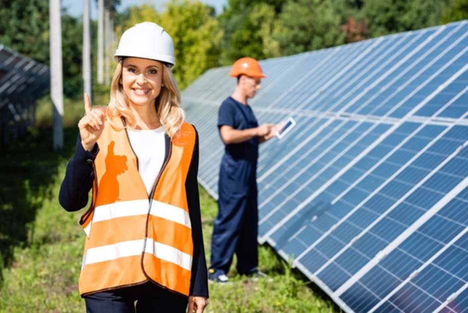 Mesmo em tempos de pandemia, empresários economizam com energia solar